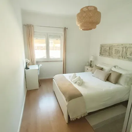 公寓 Cacilhas Riverside Lisbon 阿尔马达
